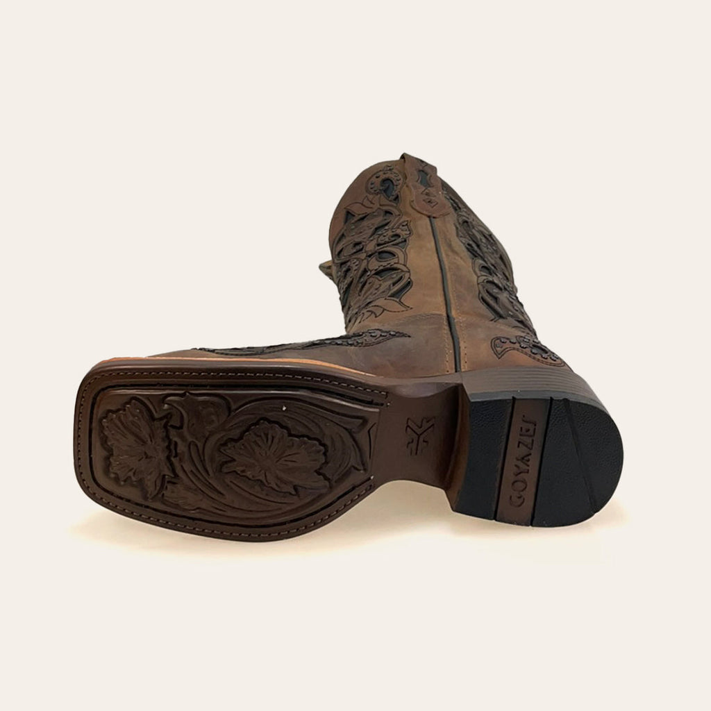 Bota Feminina Texas Center Bico Quadrado Couro Bovino Solado Borracha Nacional 266405-CF